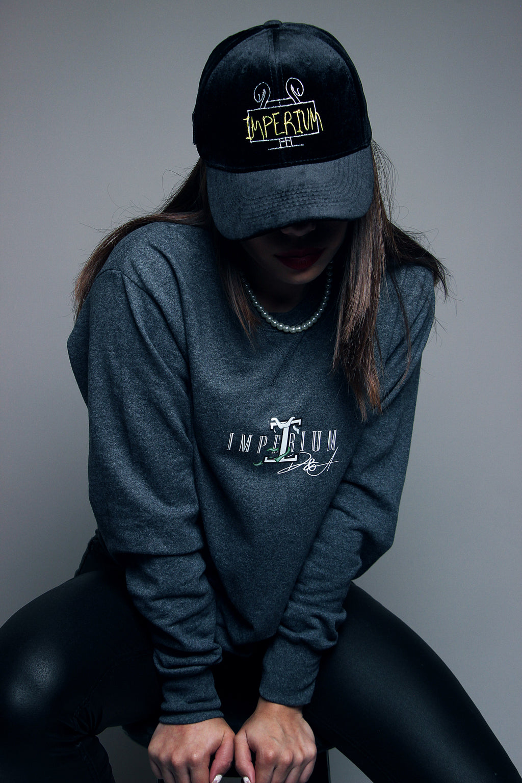 Sudadera crewneck gris oxford | PRIMIS COLLECTION