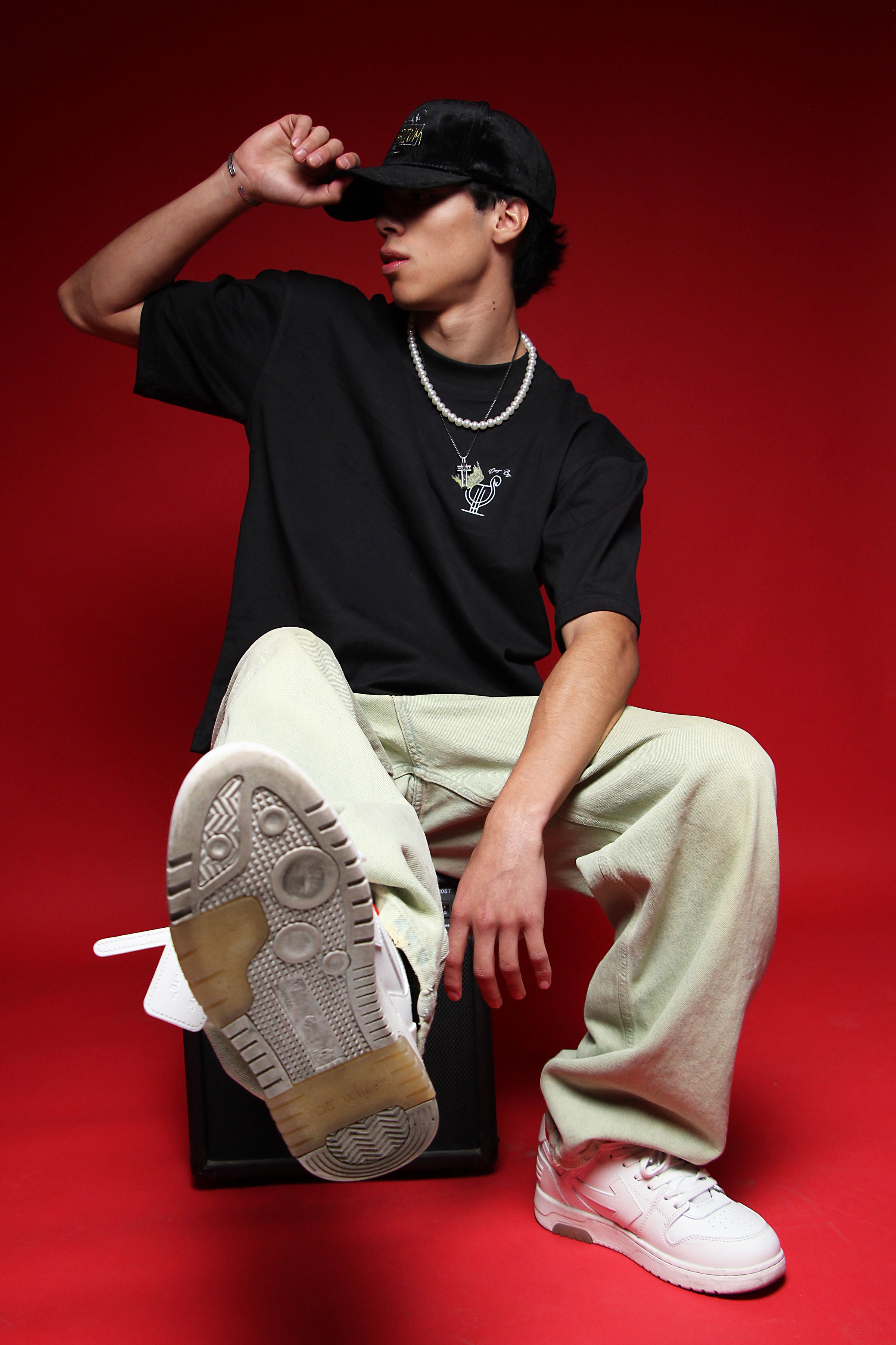 Playera Semi Oversize Negra | LIKE A LIKE COLLECTION